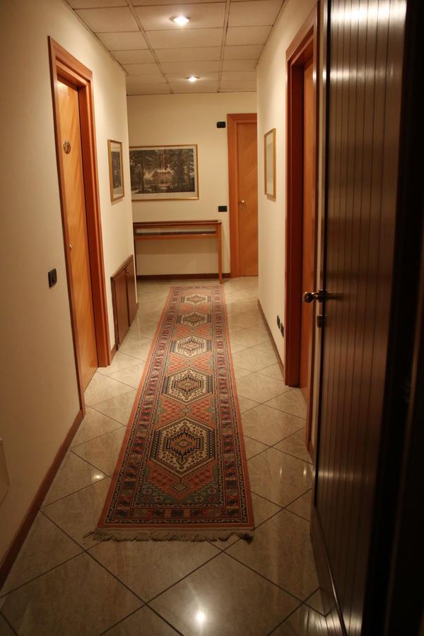 Hotel Ristorante Regina Mozzanica 部屋 写真