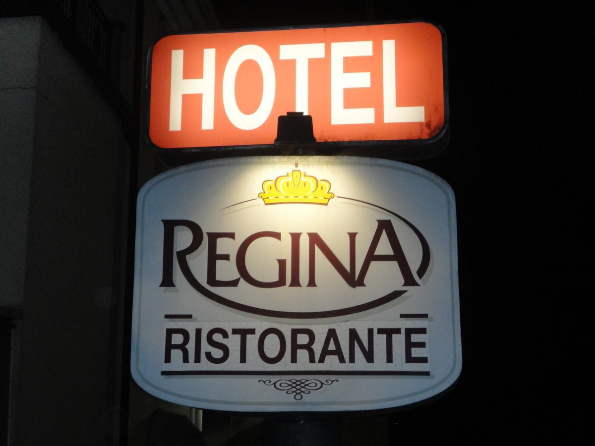 Hotel Ristorante Regina Mozzanica エクステリア 写真